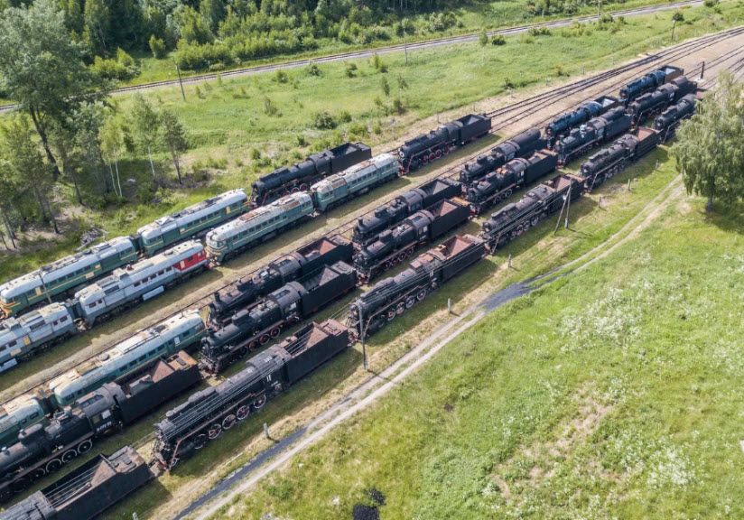 База запаса паровозов