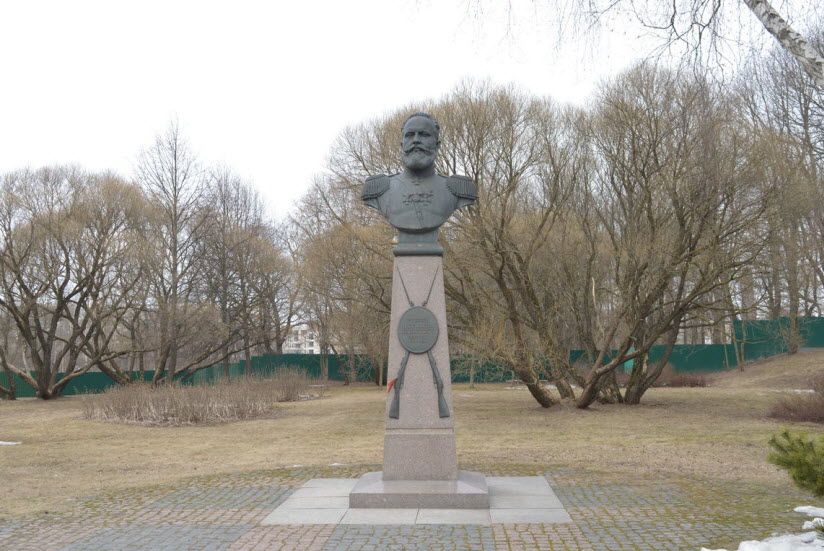 Памятник С.И. Мосину