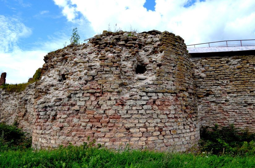 Головкина башня