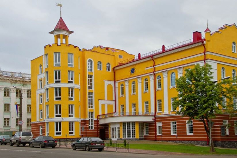 Кукольный театр им. Светильникова