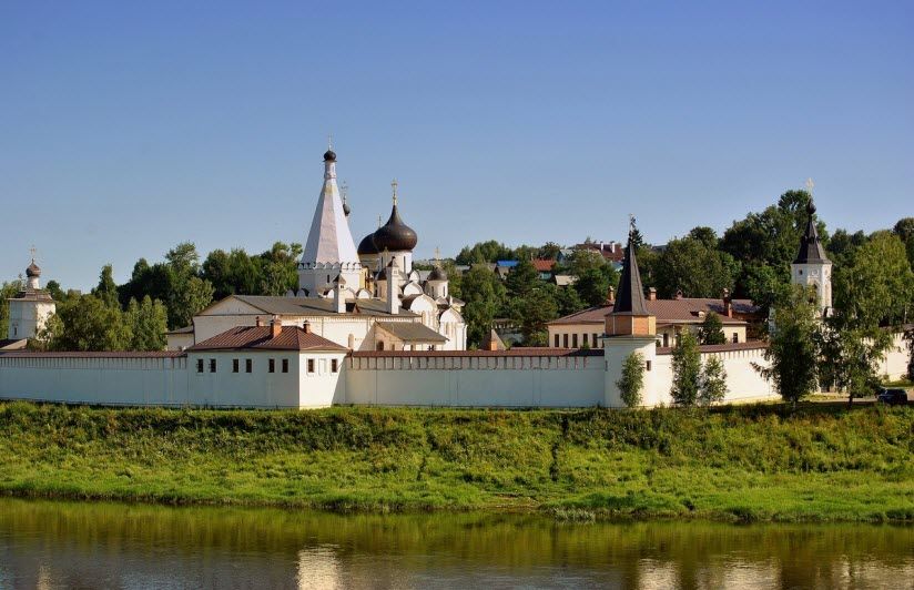 фото Старицкого монастыря