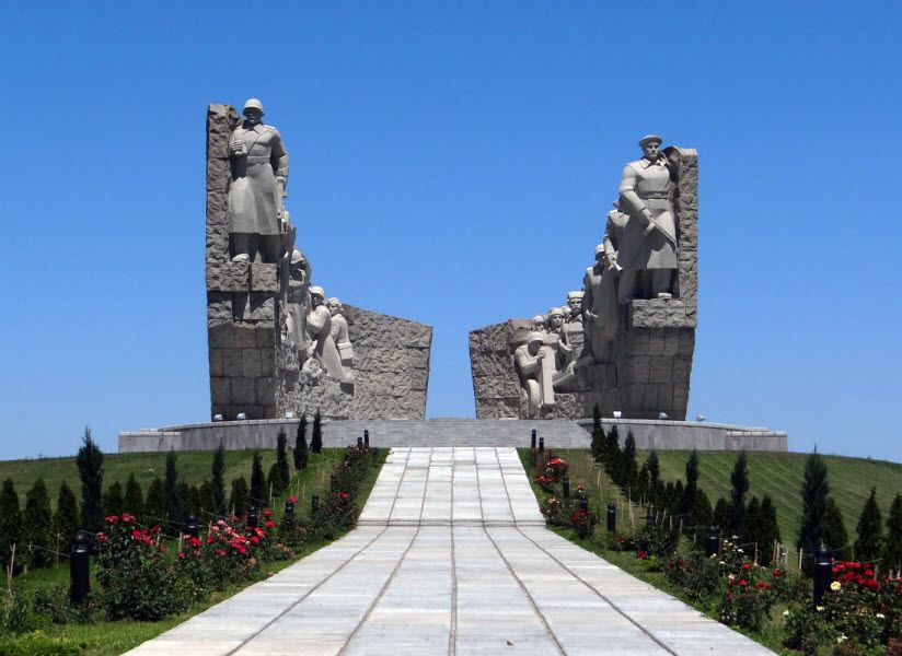 Мемориал на Самбекских высотах
