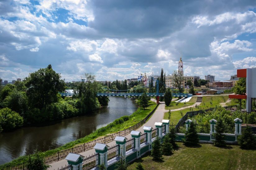 Городская набережная
