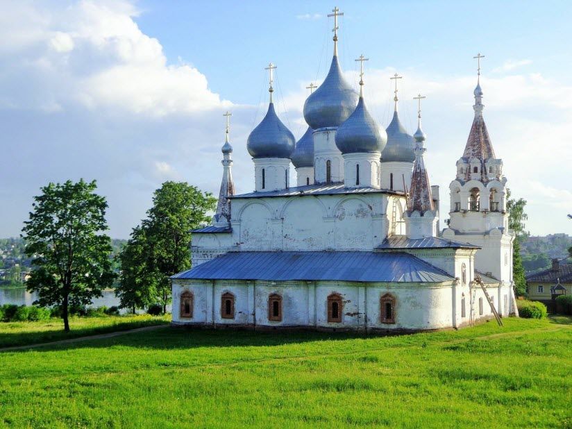 Крестовоздвиженский собор