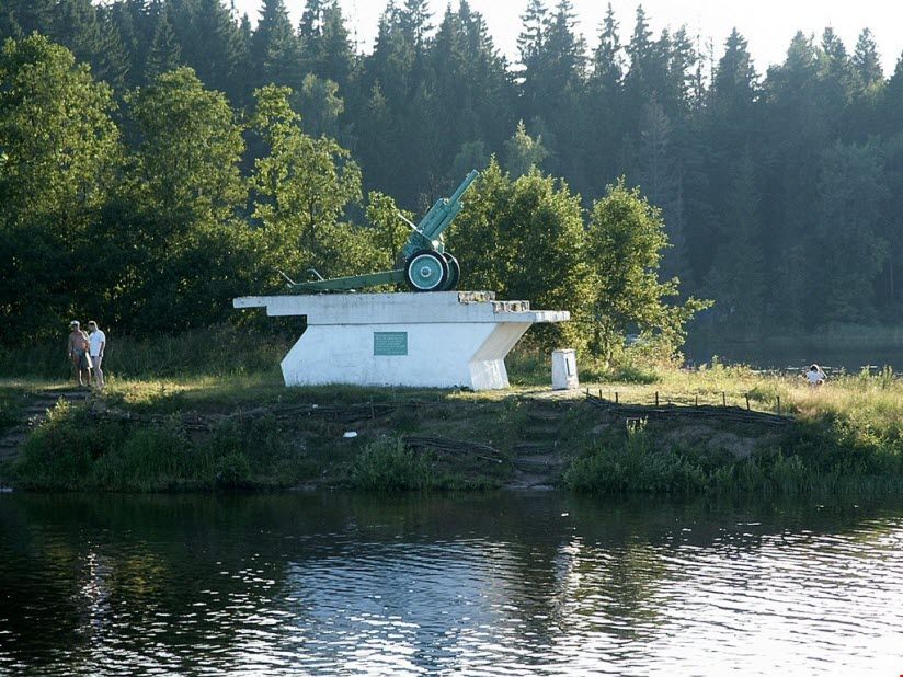 Памятник «Пушка»
