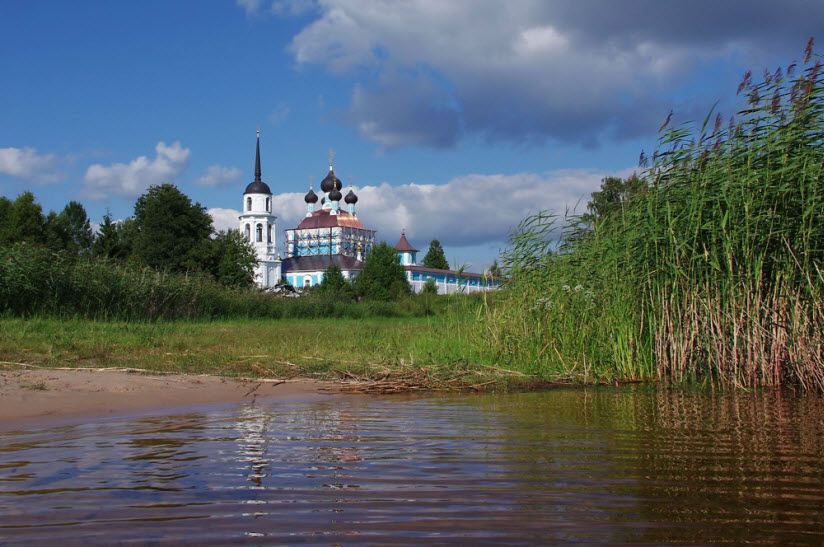 Село Кравотынь