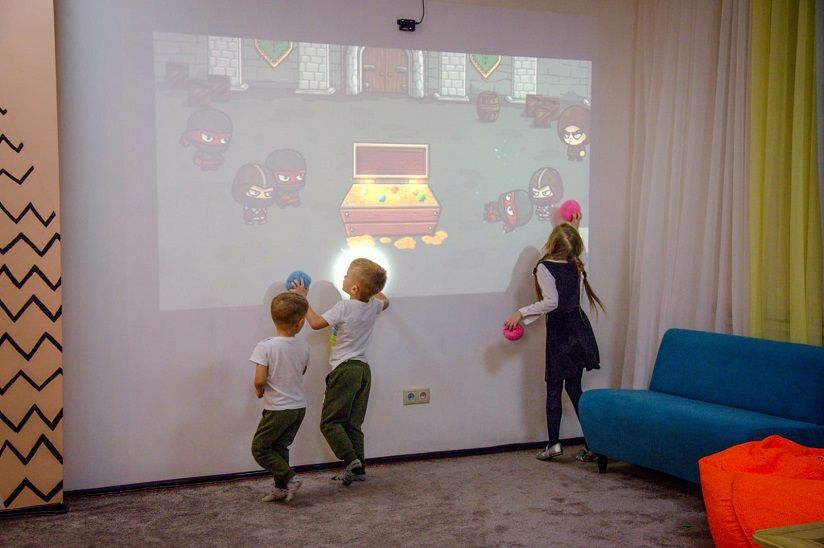 Детская «Кот на нитке»