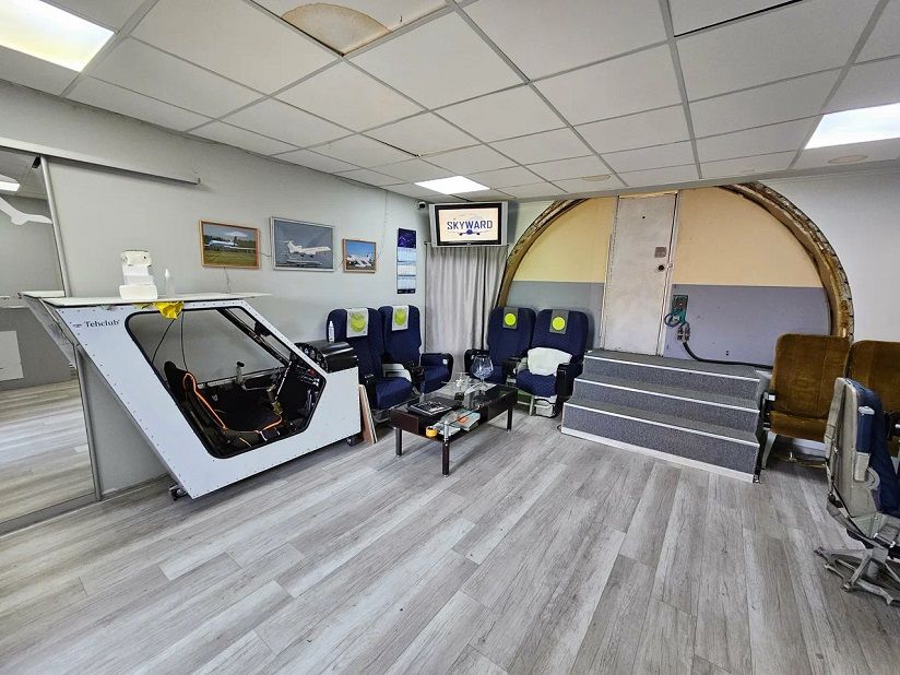 Авиатренажер Ту-154м