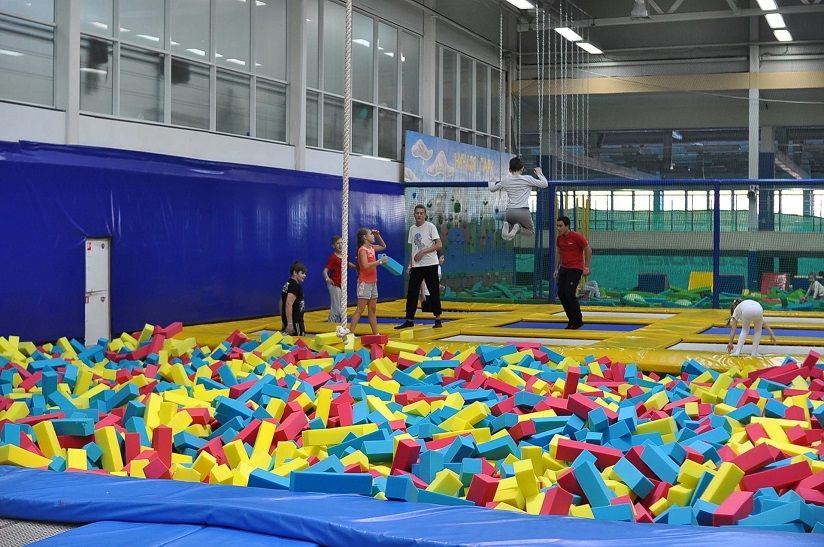 Батутный клуб «ZkidZ Club Orel»