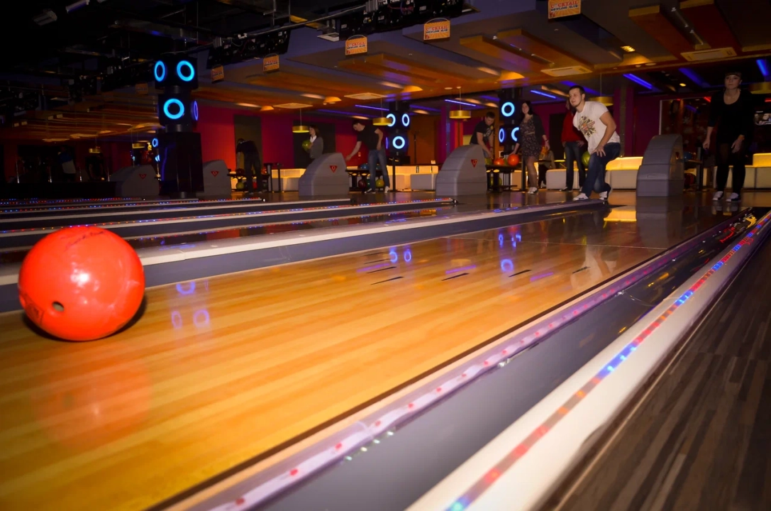 Боулинг-клуб «Коктейль»