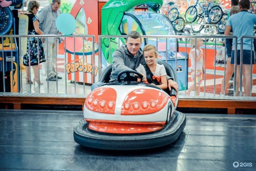 Семейный центр «Квадратная птица У»