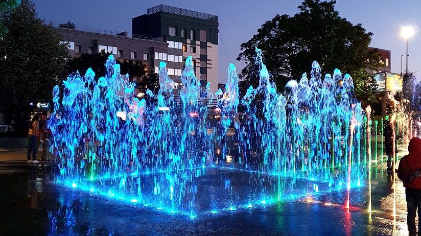 Поющий фонтан в Калининграде