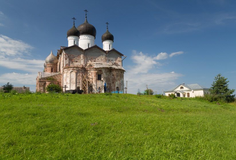 Михайло-Клопский монастырь