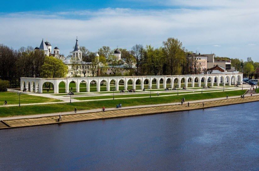 Ярославово дворище
