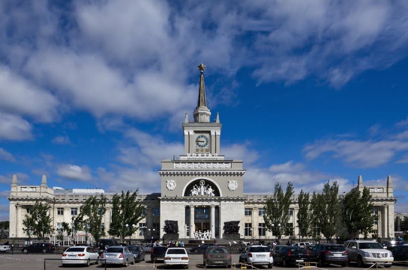 Здание железнодорожного вокзала