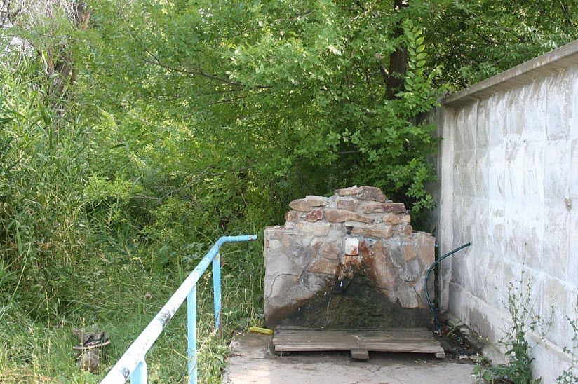 Ергенинский минеральный источник