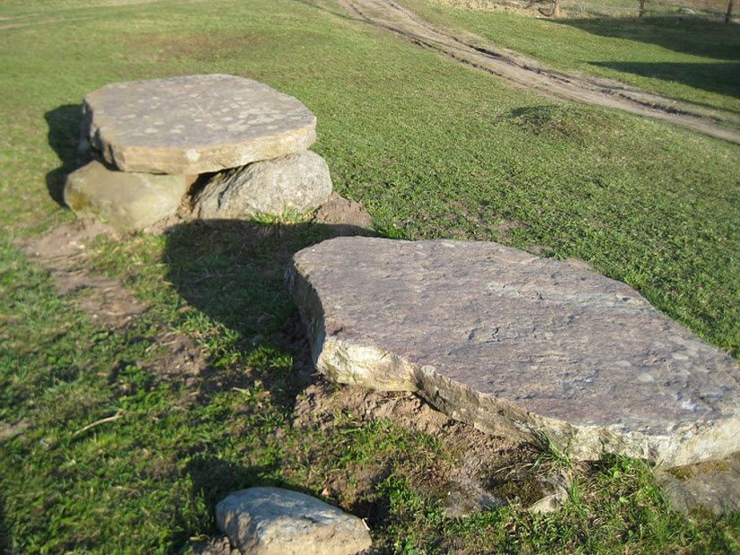 Мегалиты в Коврижново