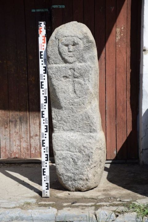 Каменный баба