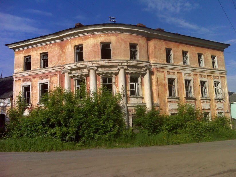 Усадьба Неручьёвой