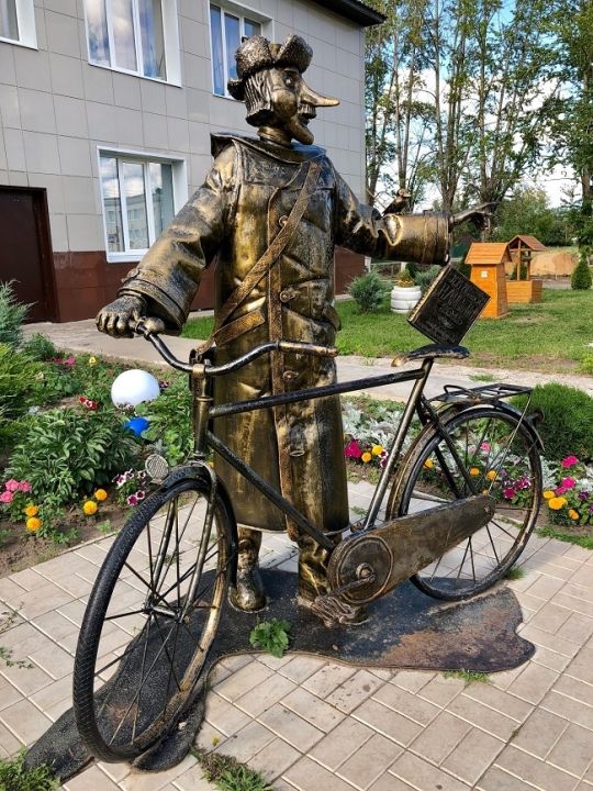 Скульптура «Простоквашино»