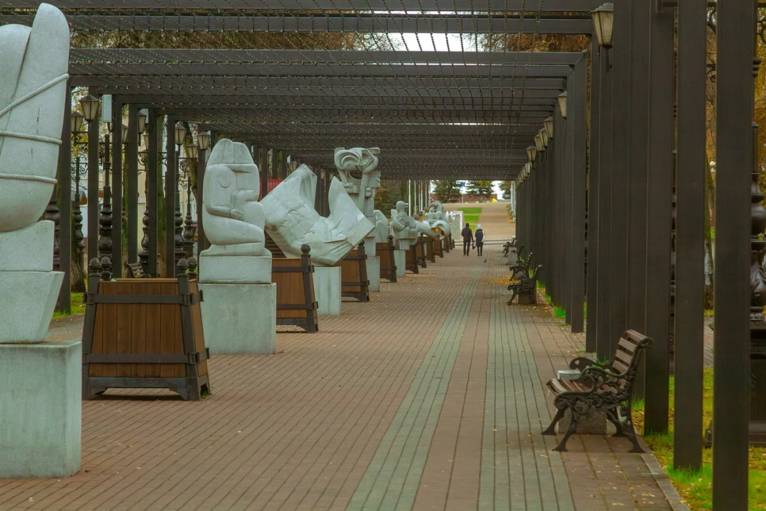 Аллея современной скульптуры «ArtTerria»