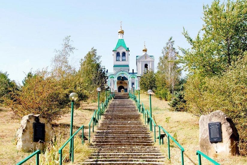 Церковь апостолов Петра и Павла