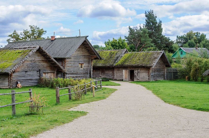 Пушкинская деревня