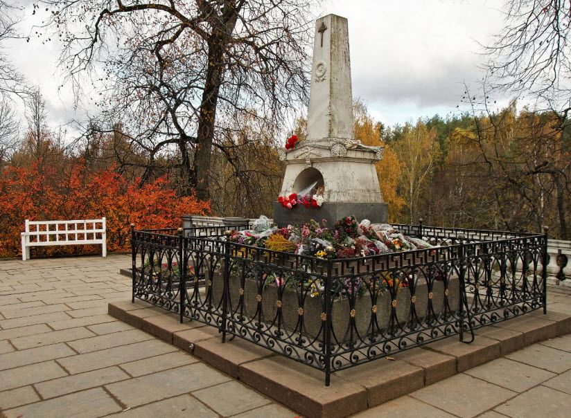 Могила А.С. Пушкина