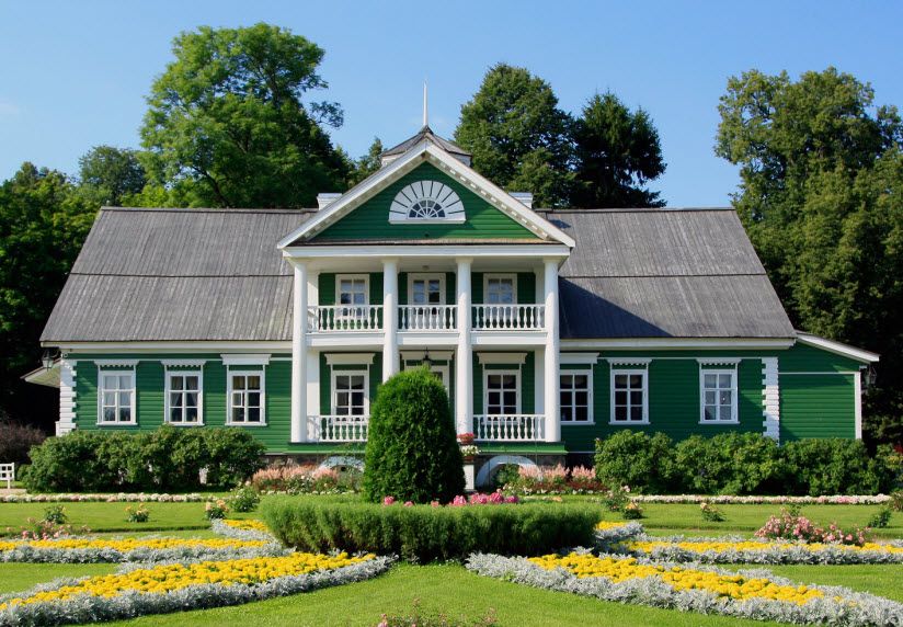 Музей-усадьба Петровское