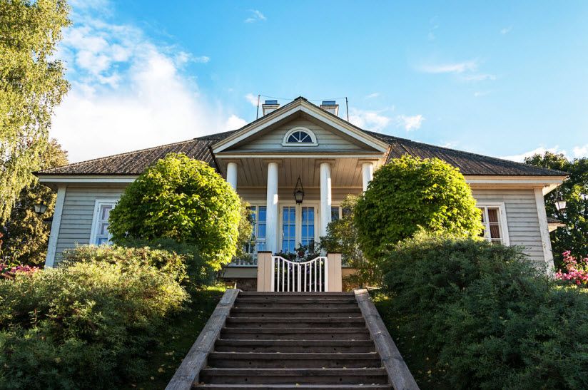 Музей-усадьба Михайловское