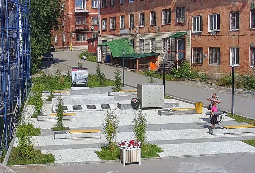 Памятник ликвидаторам катастрофы Чернобыльской АЭС