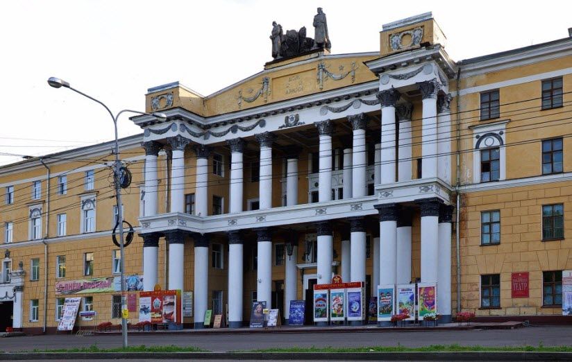 Театр Восточного военного округа