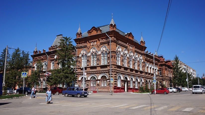 Бывшее здание городской управы