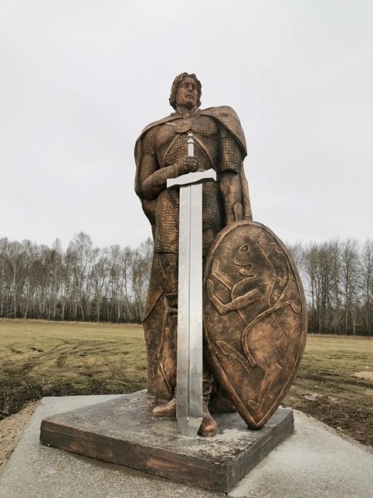 Памятник Александр Невский