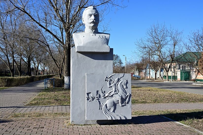 Памятник С.М. Буденному
