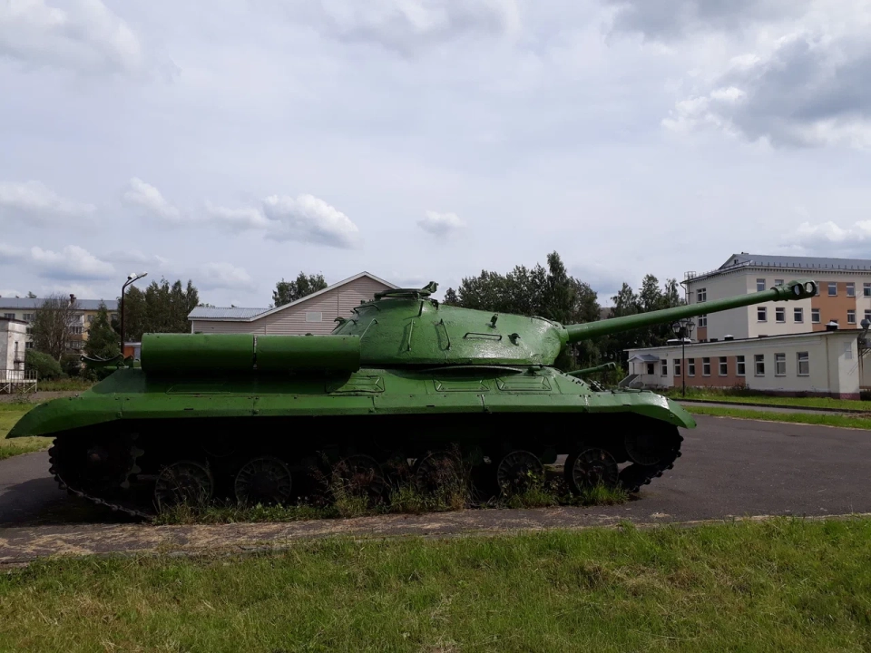 Памятник Танк ИС-3