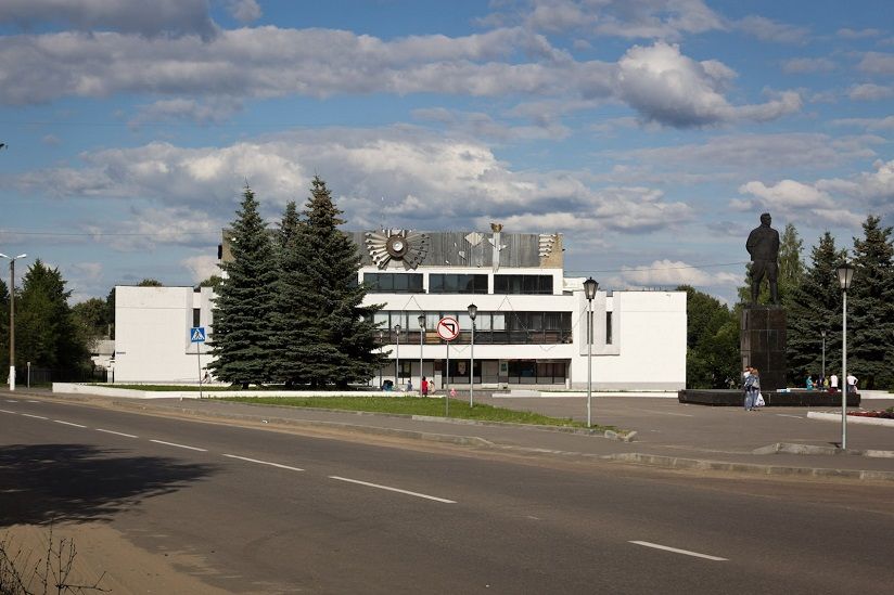 Дворец культуры и спорта