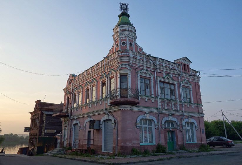 Дом купца Е.Е. Алипова