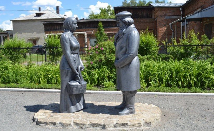 Памятник Шадринскому гусю