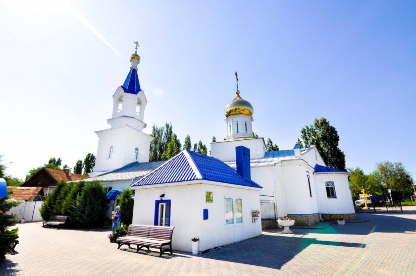 Храм в честь Покрова Божией Матери