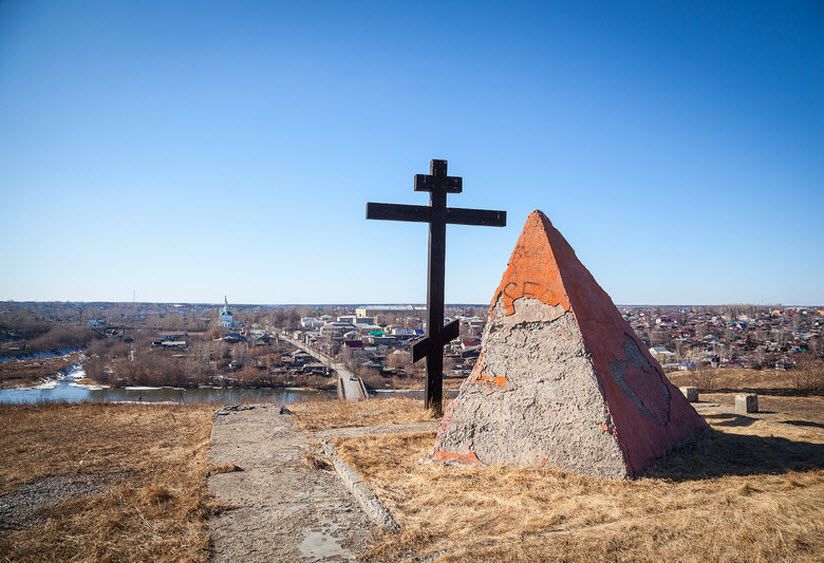 Памятник Алапаевцам, погибшим в годы Великой Отечественной войны