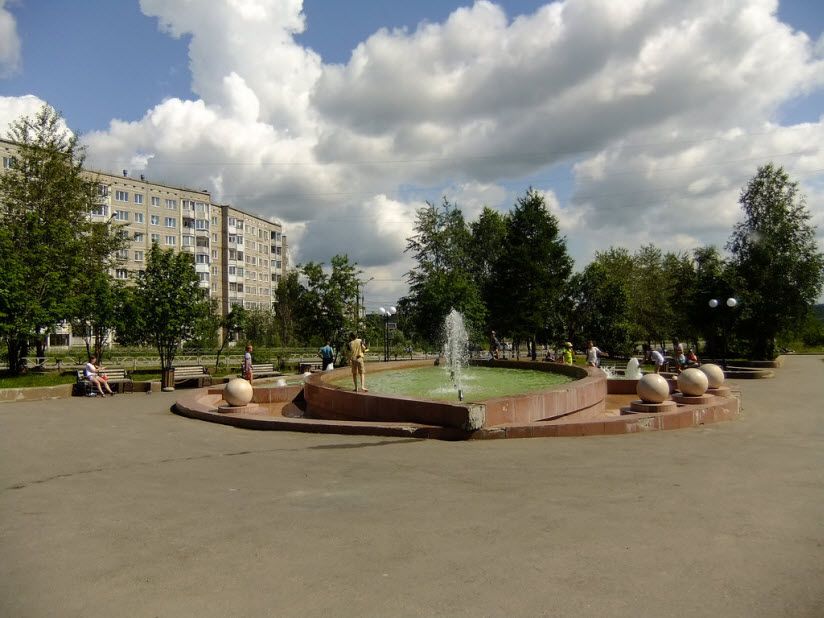 Рябиновый сквер
