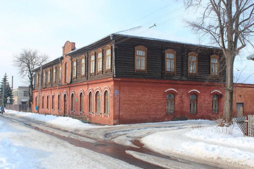 Женская гимназия