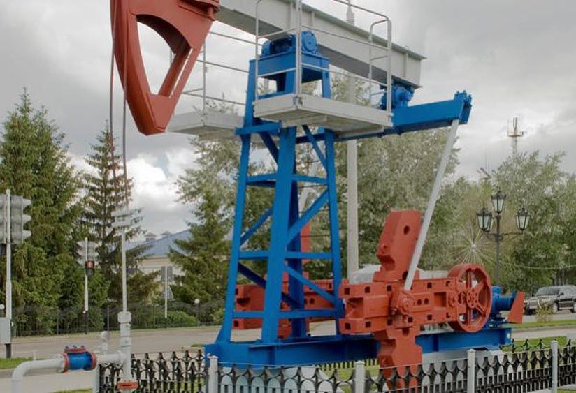 Памятник «Нефтяная качалка»