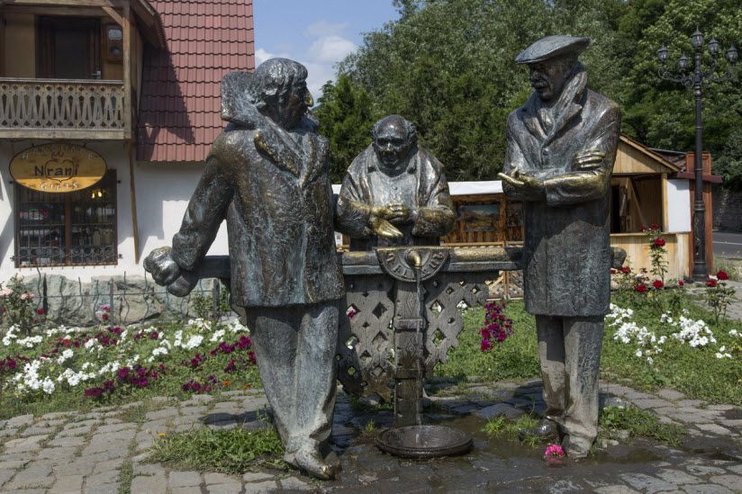 Памятник фильму «Мимино»