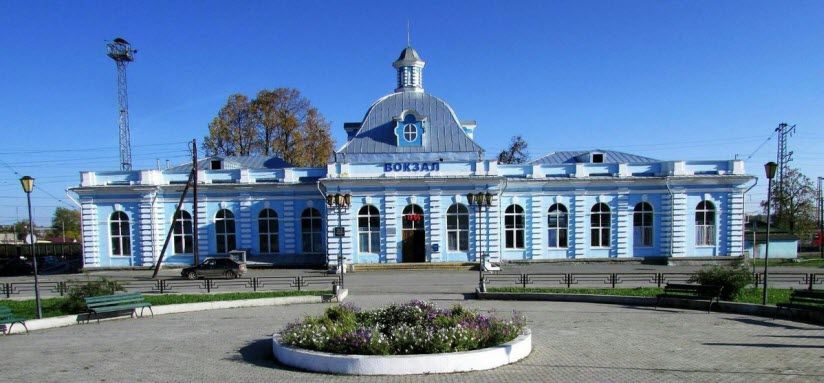 Здание железнодорожного вокзала