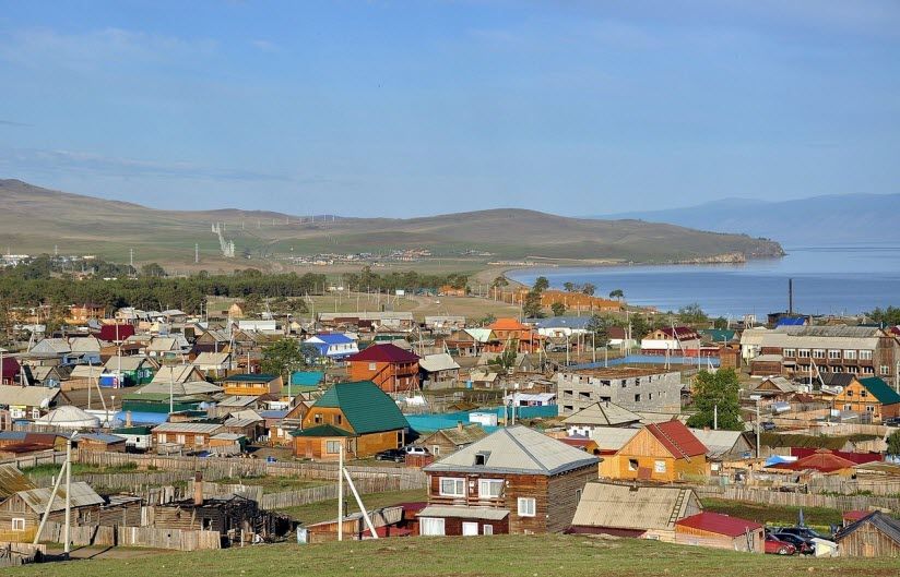 Поселок Хужир