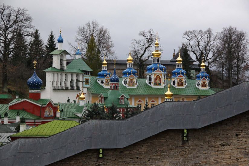 Успенский Псковско-Печерский монастырь