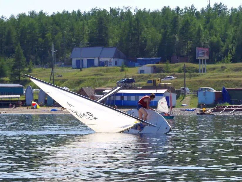 Яхт-клуб «Белый парус»