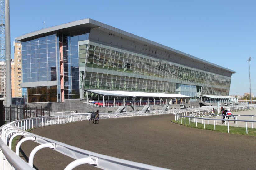 Ипподром Акбузат